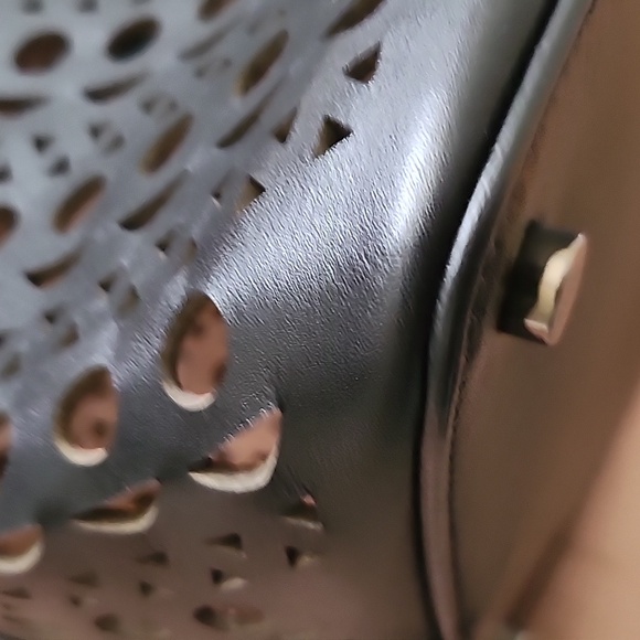 Alaia tote bag - Picture 7 of 11